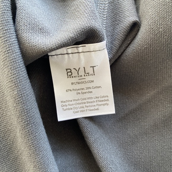 Bylt Premium Basics Shirt Mens Small Gray Drop Cut Short Sleeve Lux Blend NWT - Picture 12 of 12